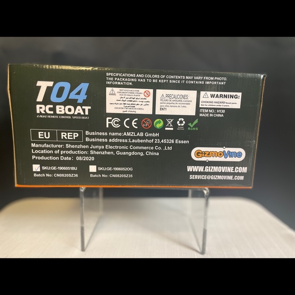 Remote Control Speedboat - Picture 3 of 14